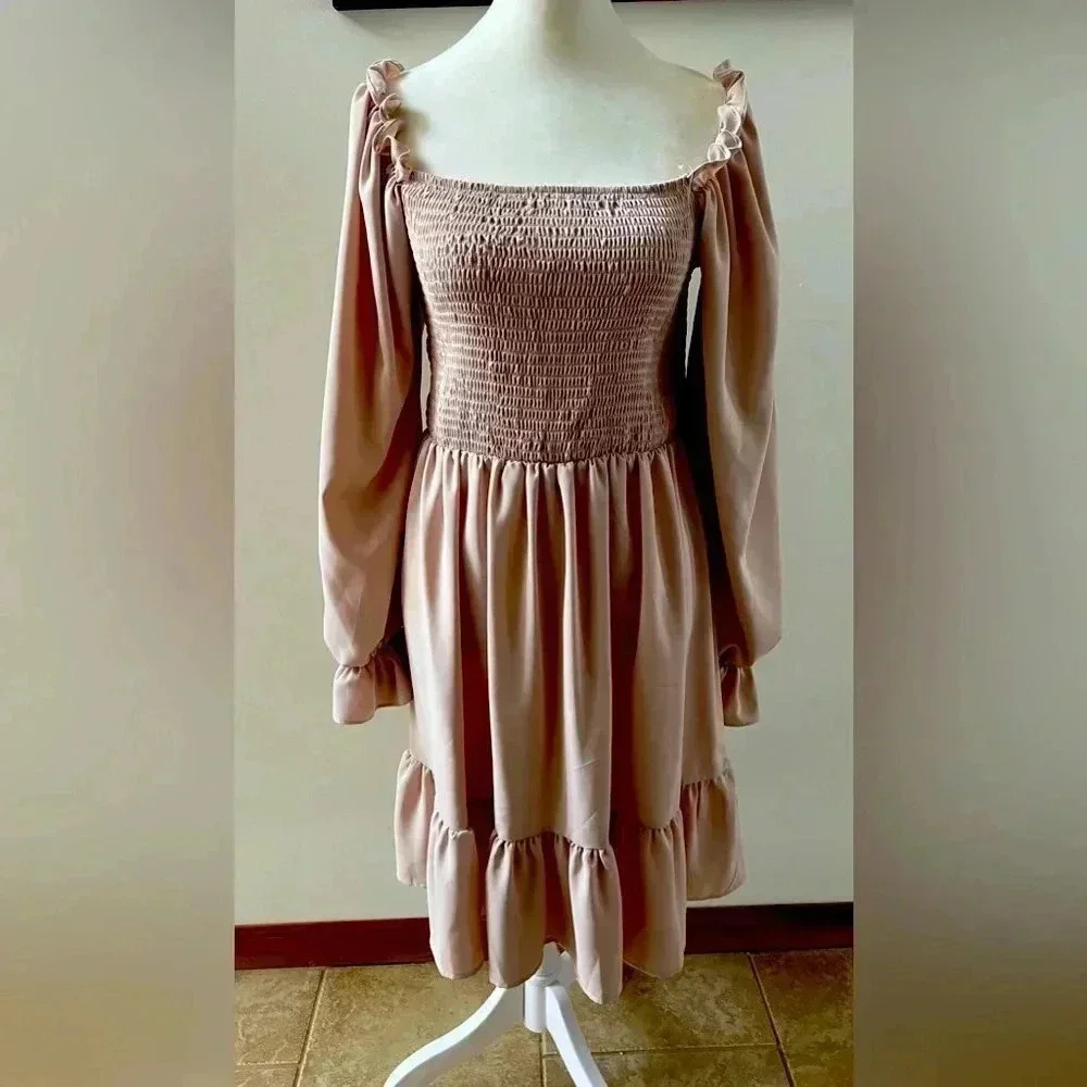 R.Vivimos | Women's Off-Shoulder Dress. Size: L